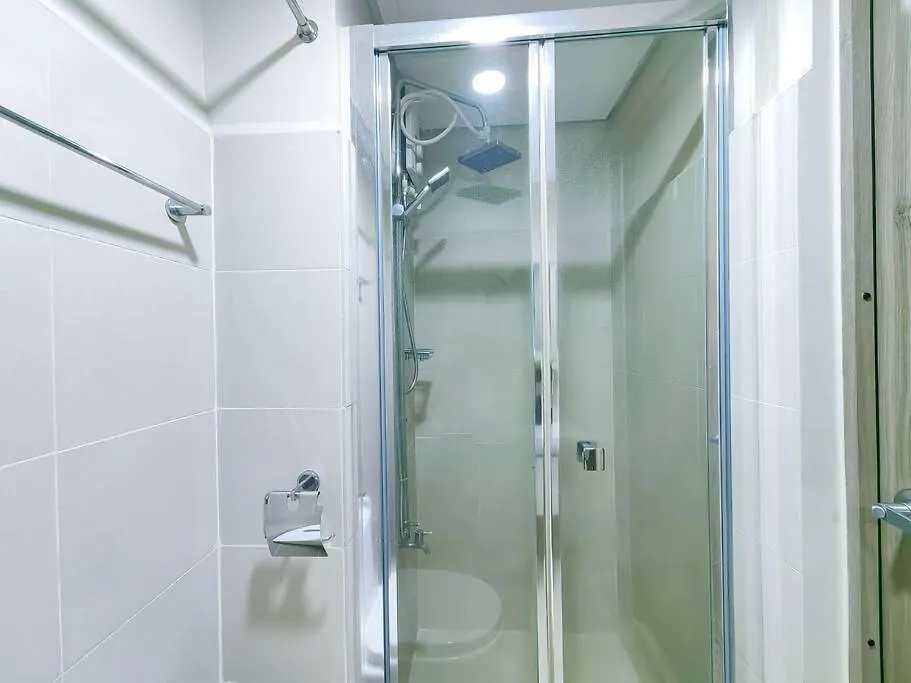 1Br Unit Condotel W Balcony Fame Residences -Fm28 Manila Apartment