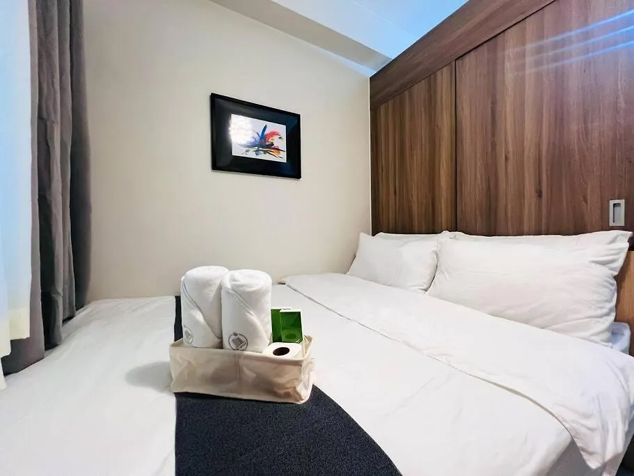 Apartment 1Br Unit Condotel W Balcony Fame Residences -Fm28 Manila