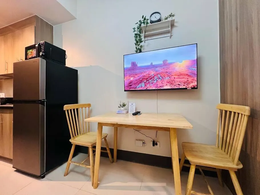 1Br Unit Condotel W Balcony Fame Residences -Fm28 Manila