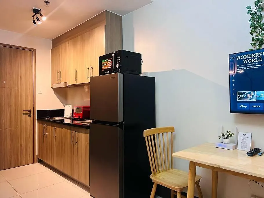 Apartment 1Br Unit Condotel W Balcony Fame Residences -Fm28 Manila