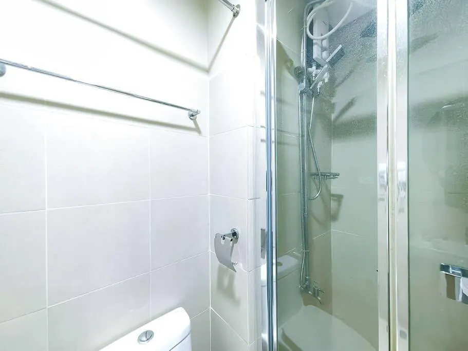1Br Unit Condotel W Balcony Fame Residences -Fm28 Manila